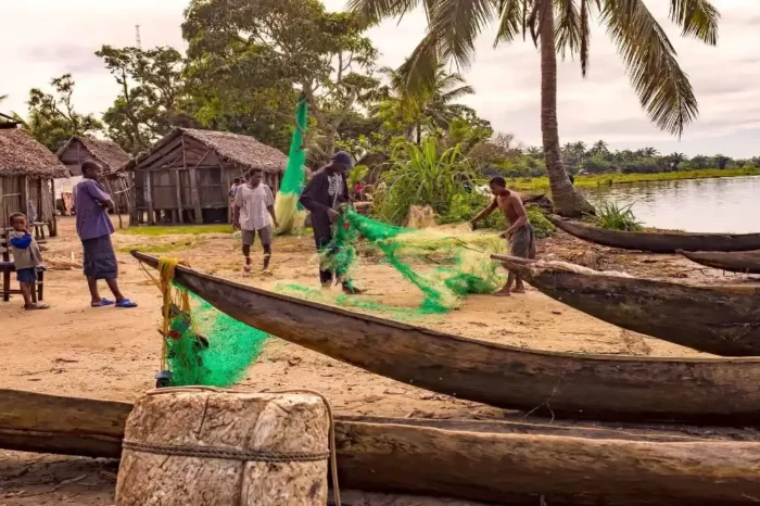 Selvas Tropicales, el Canal de Pangalanes y Sainte Marie